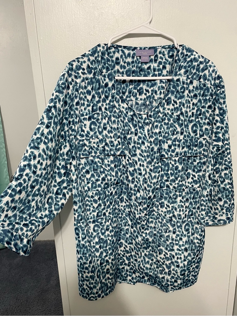 Laura Scott Women Size 1X Blouse